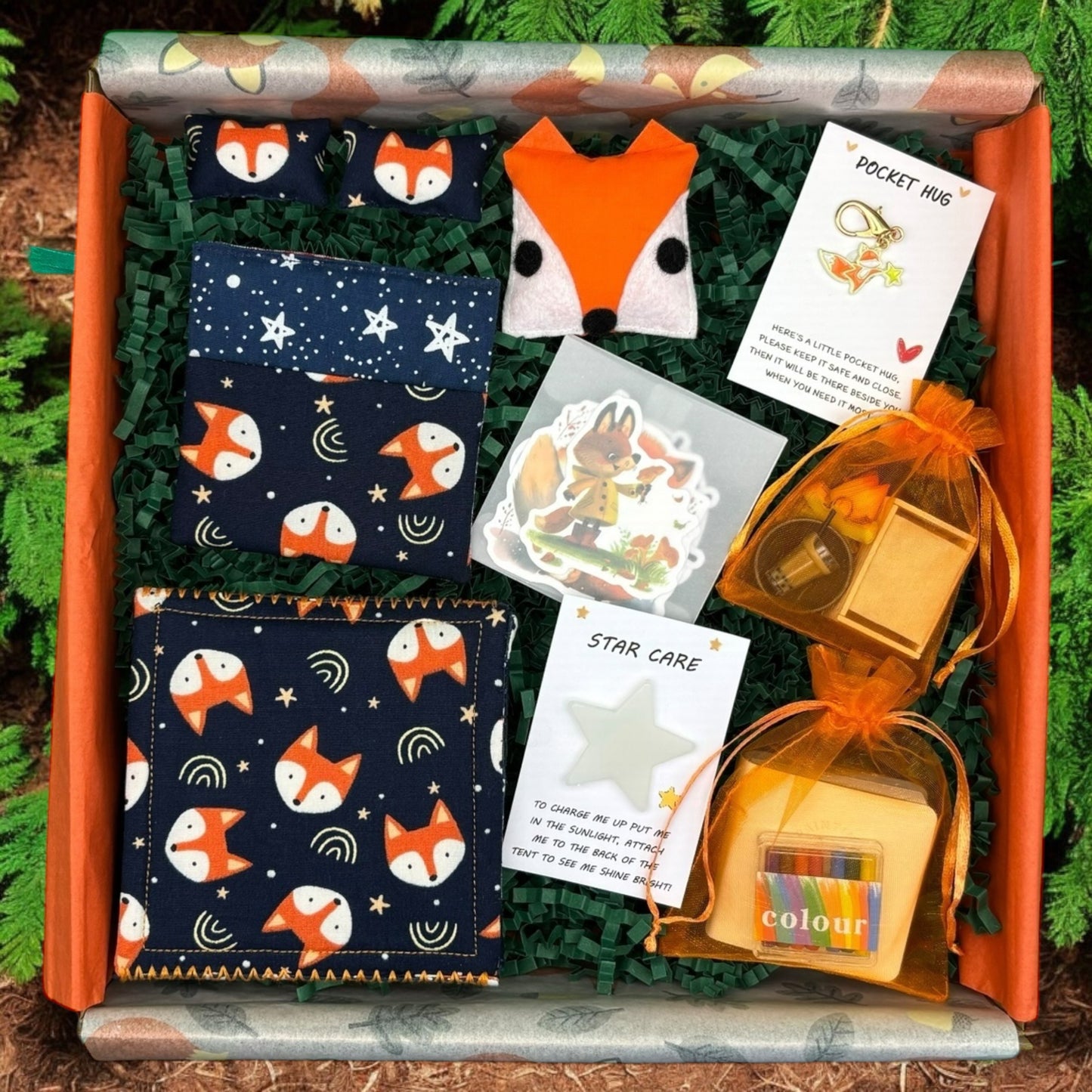 Z1.Miniature Fox Camping Playset