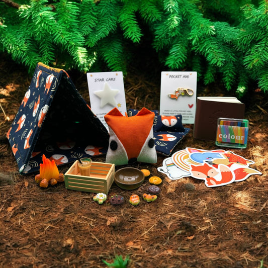 Z1.Miniature Fox Camping Playset